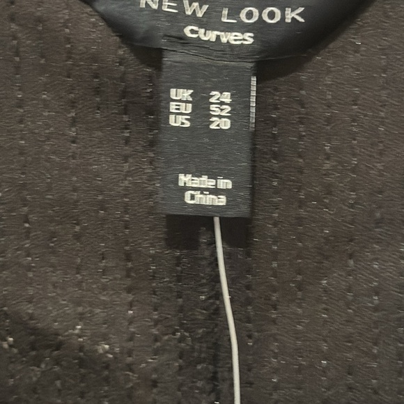 New Look Curves sequin wrap peplum top size 20 - Picture 7 of 8